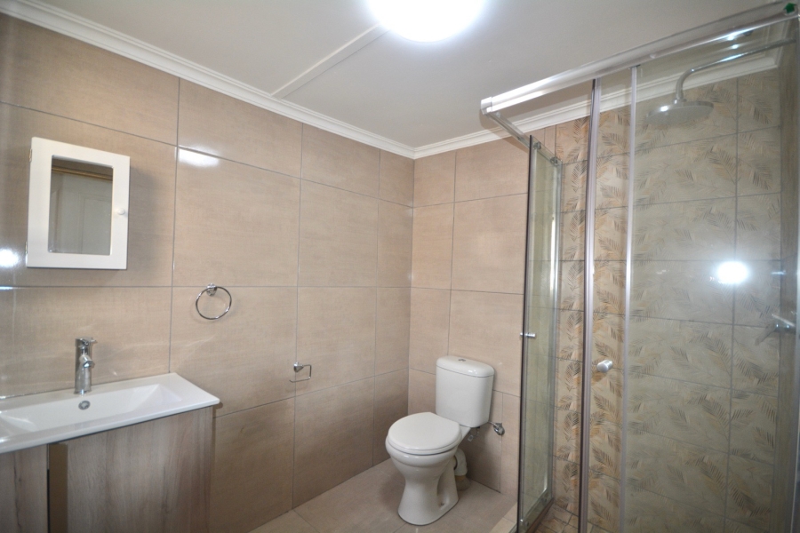 To Let 2 Bedroom Property for Rent in Walmer Estate Western Cape